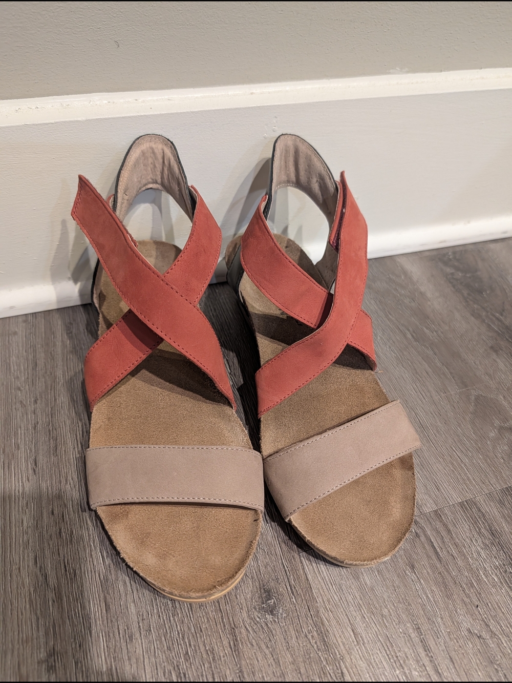 Naot Vixen Wedge in Coral and Taupe